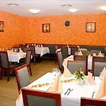 Badenia Praha 酒店 3*