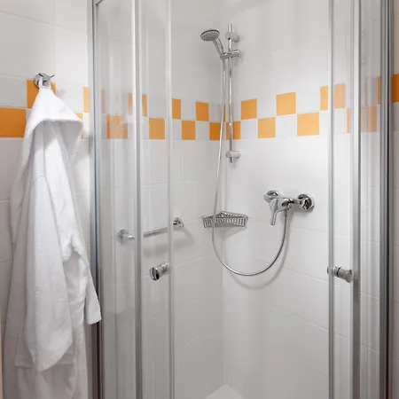 Hotel Spa&kur Praha 3*