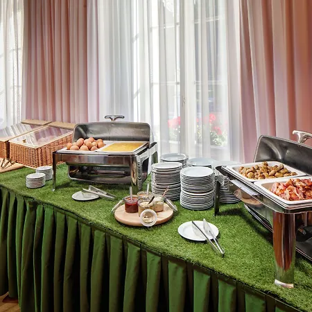 Badenia Praha Hotel 3*